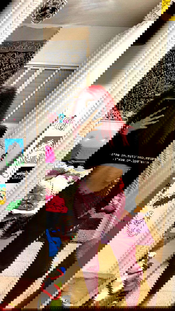 shanidahan7 image ~ Altpins