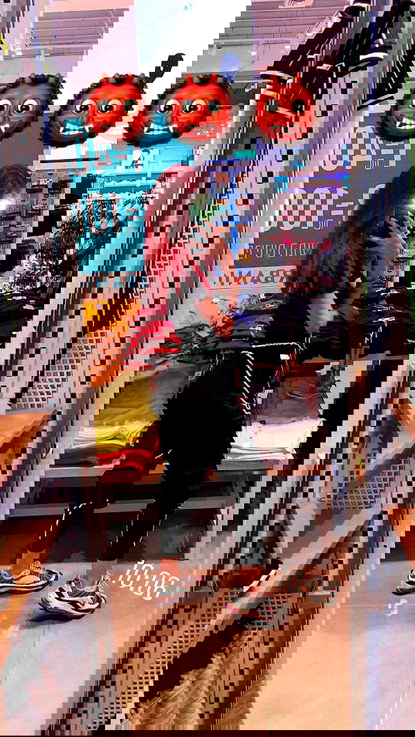 shanidahan7 image ~ Altpins