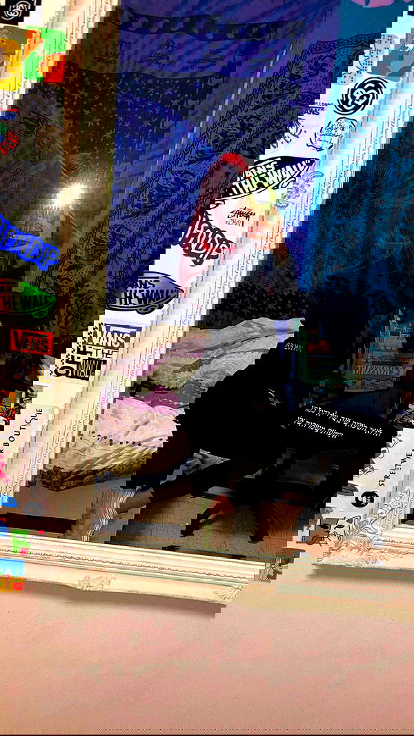 shanidahan7 image ~ Altpins