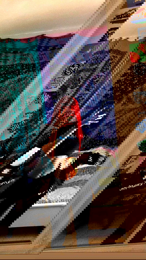 shanidahan7 image ~ Altpins