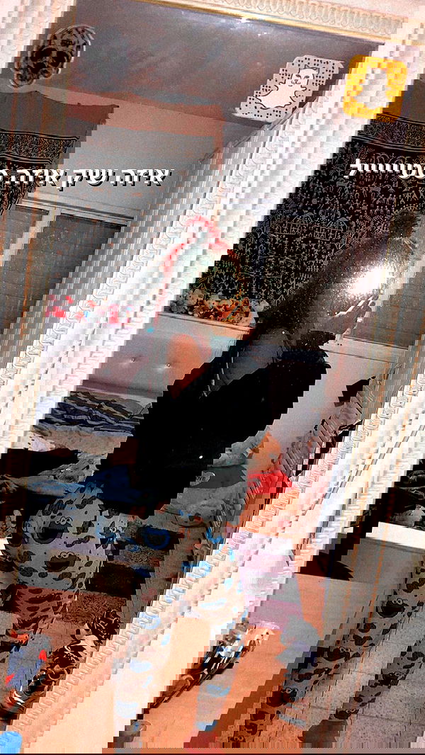 shanidahan7 image ~ Altpins