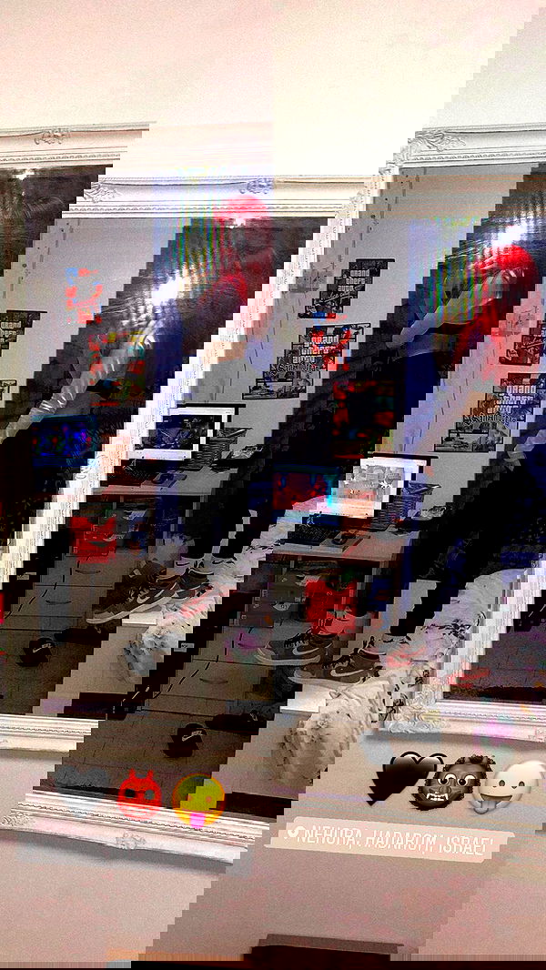 shanidahan7 image ~ Altpins