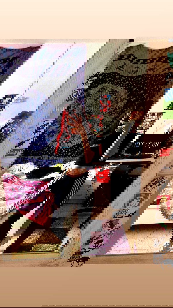 shanidahan7 image ~ Altpins