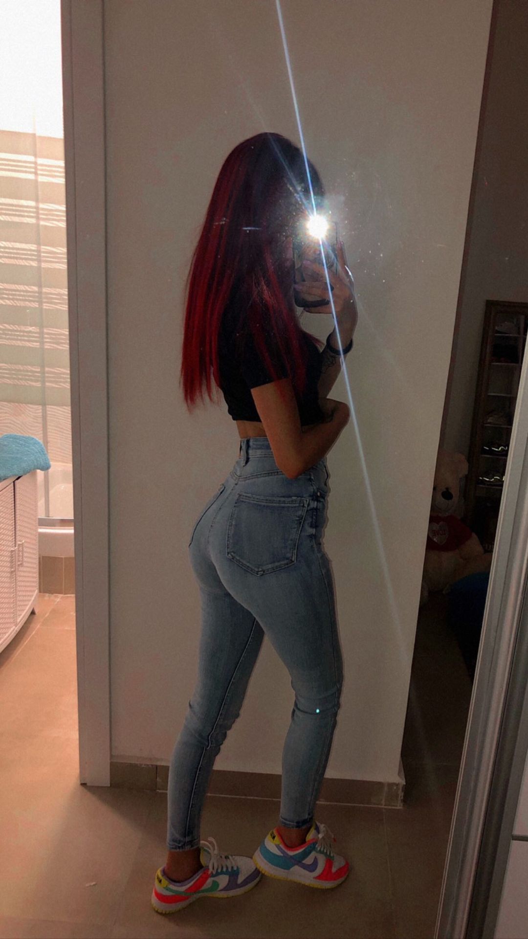 shanidahan7 instagram image archive image