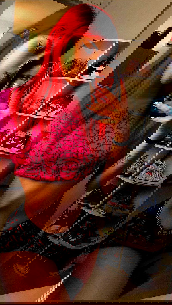 shanidahan7 image ~ Altpins