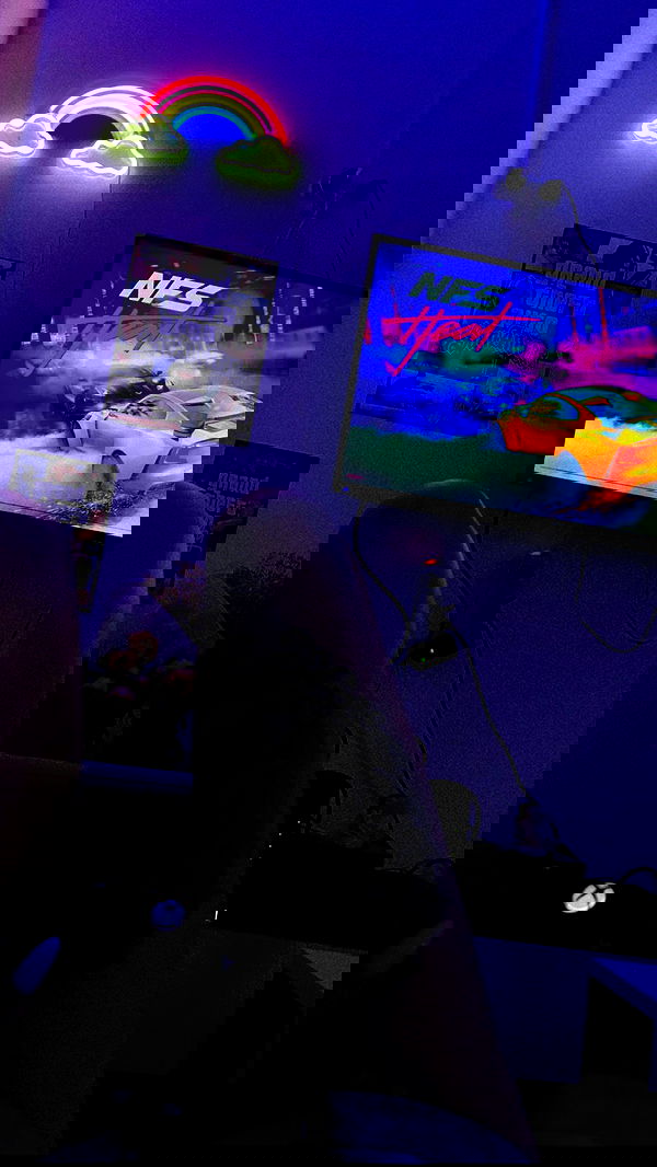 shanidahan7 image ~ Altpins