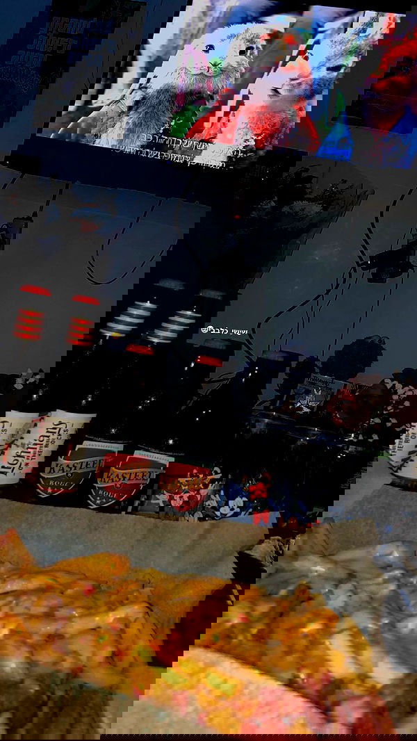 shanidahan7 image ~ Altpins