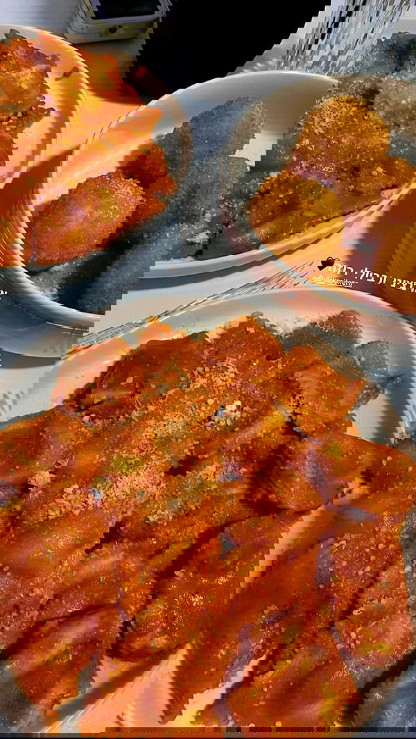 shanidahan7 image ~ Altpins