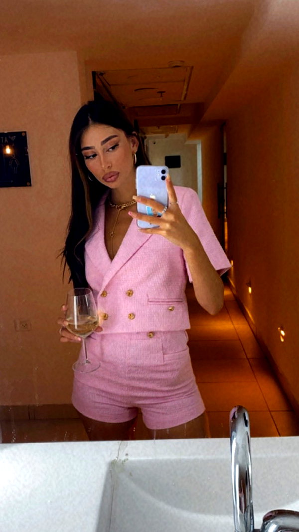 shir.moshe666 instagram image archive image