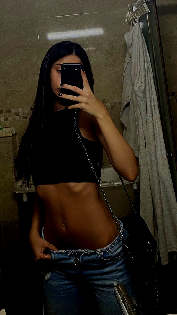 shir.moshe666 instagram image archive image