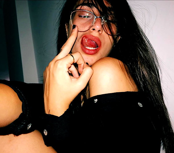 shir_moshe666 instagram image archive image