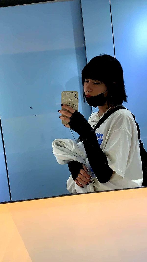 xsurio instagram image archive image