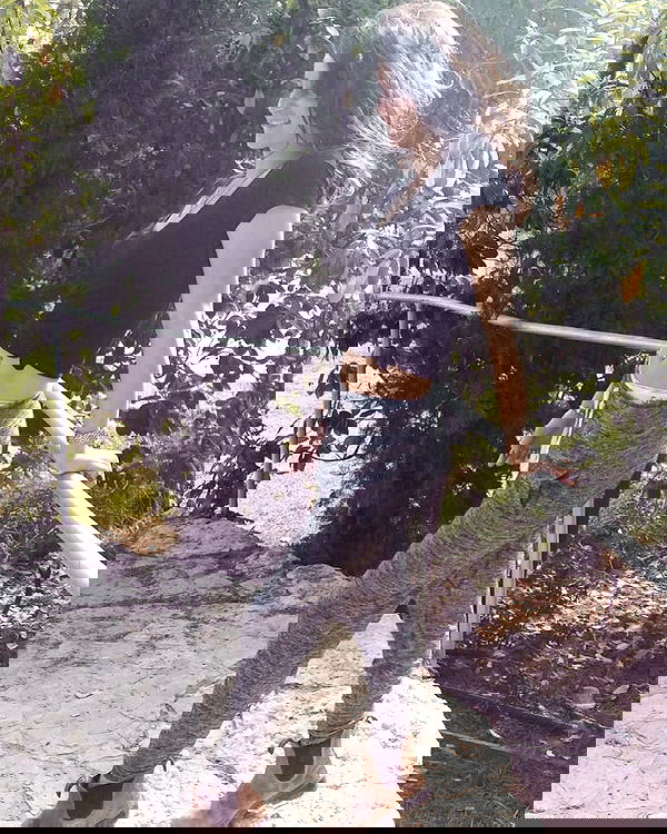 yasmin_kb yasmin_kb archive image