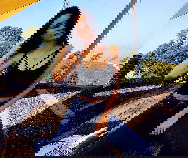 yasmin_kb yasmin_kb archive image