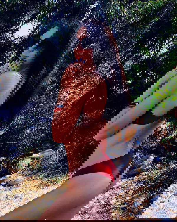 yasmin_kb yasmin_kb archive image