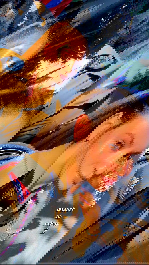 yasmin_kb yasmin_kb archive image