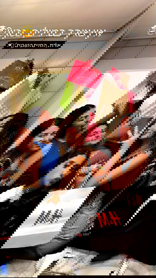 yasmin_kb yasmin_kb archive image