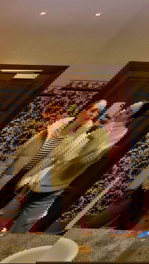 yasmin_kb yasmin_kb archive image