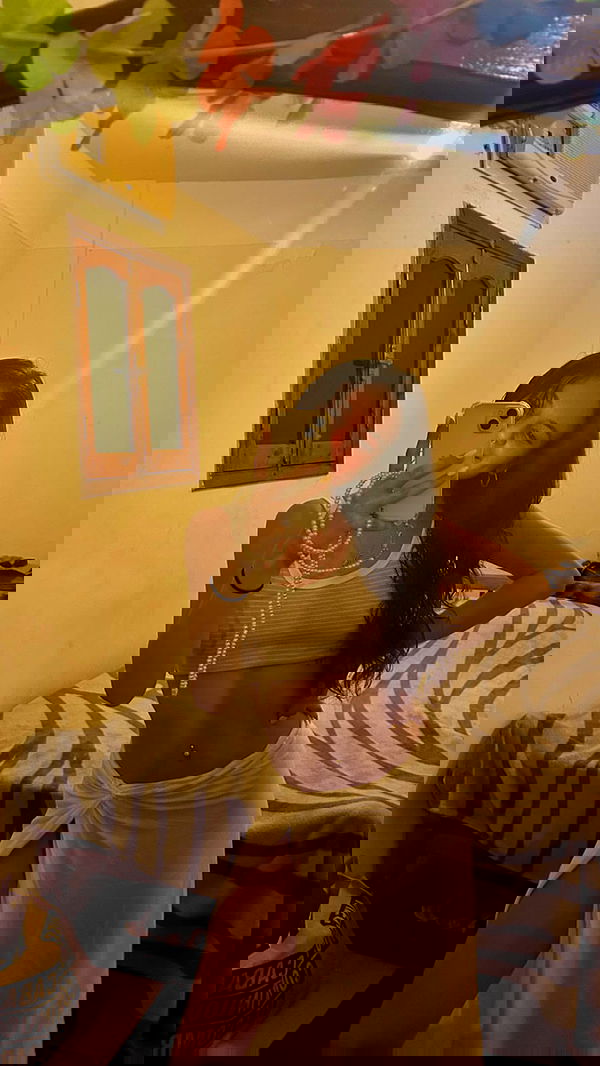 yasmin_kb yasmin_kb archive image