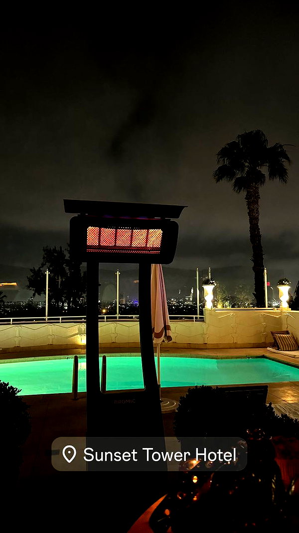 ch111oe instagram image archive image