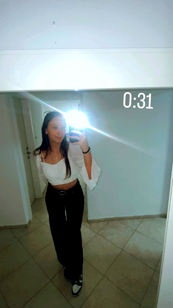elika_shev instagram image archive image