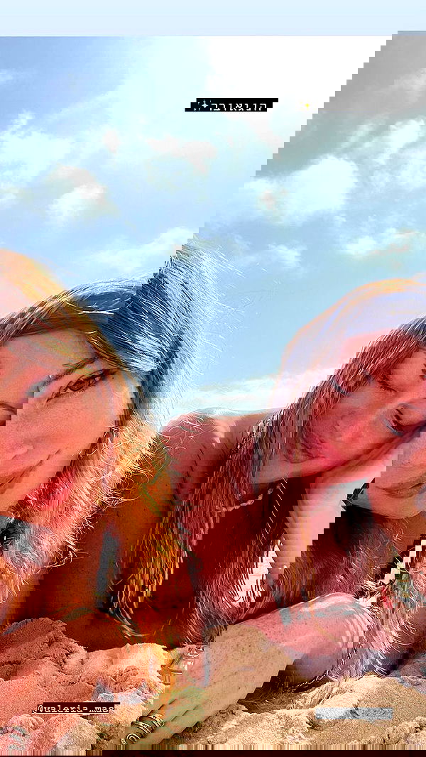 eveliniya eveliniya archive image