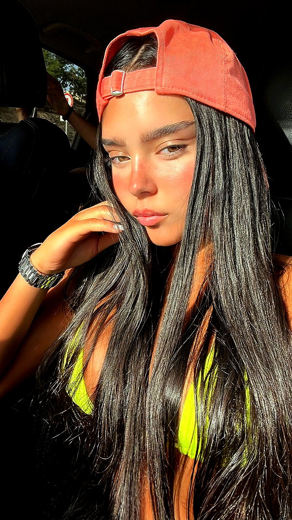 korin.lahiani instagram image archive image
