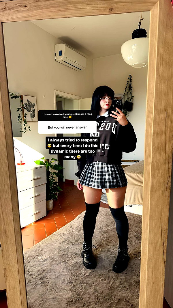 loving_eli1 instagram image archive image