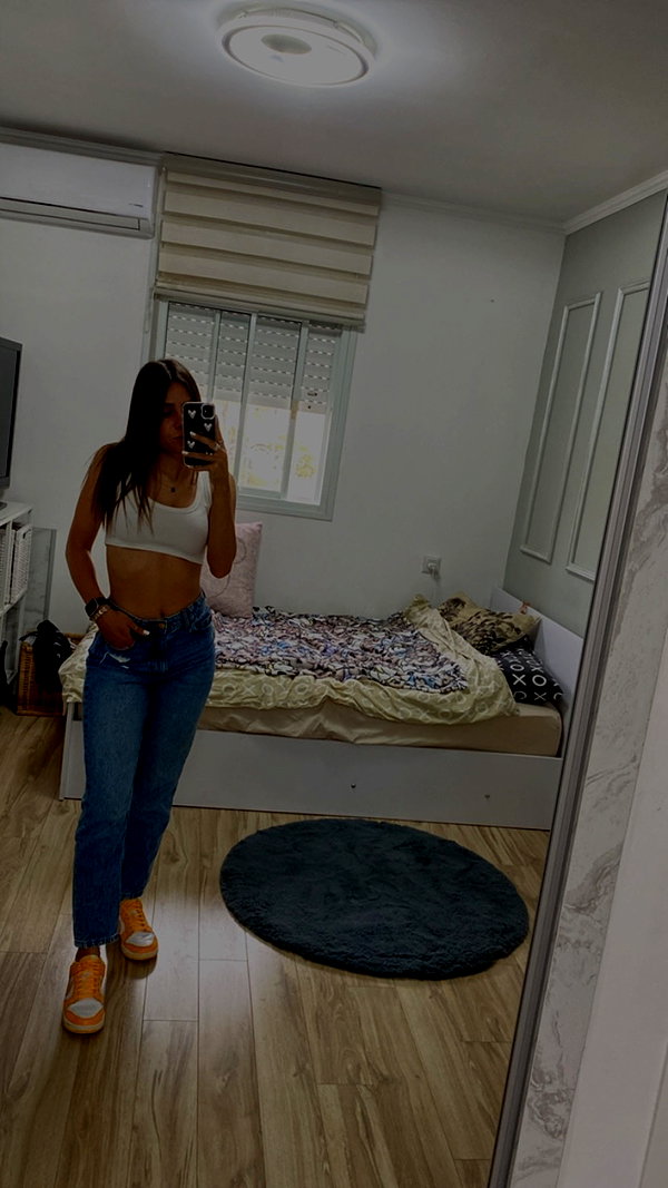 molly_fridman instagram image archive image