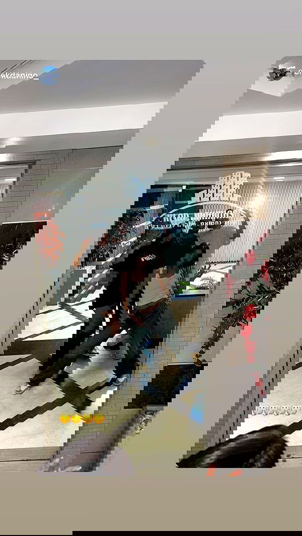 roni.benshushan roni.benshushan archive image