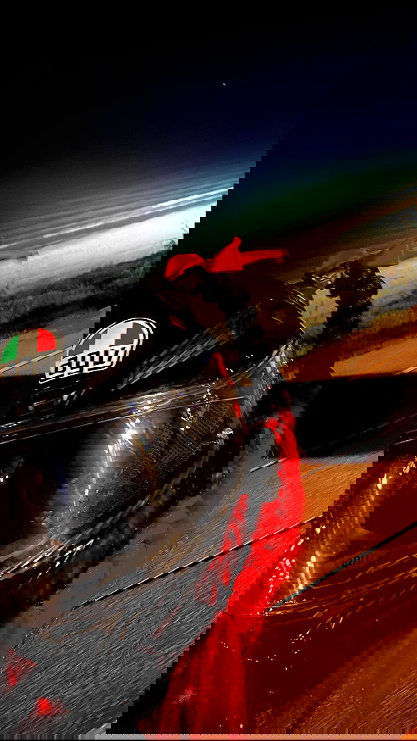 shanidahan7 image ~ Altpins