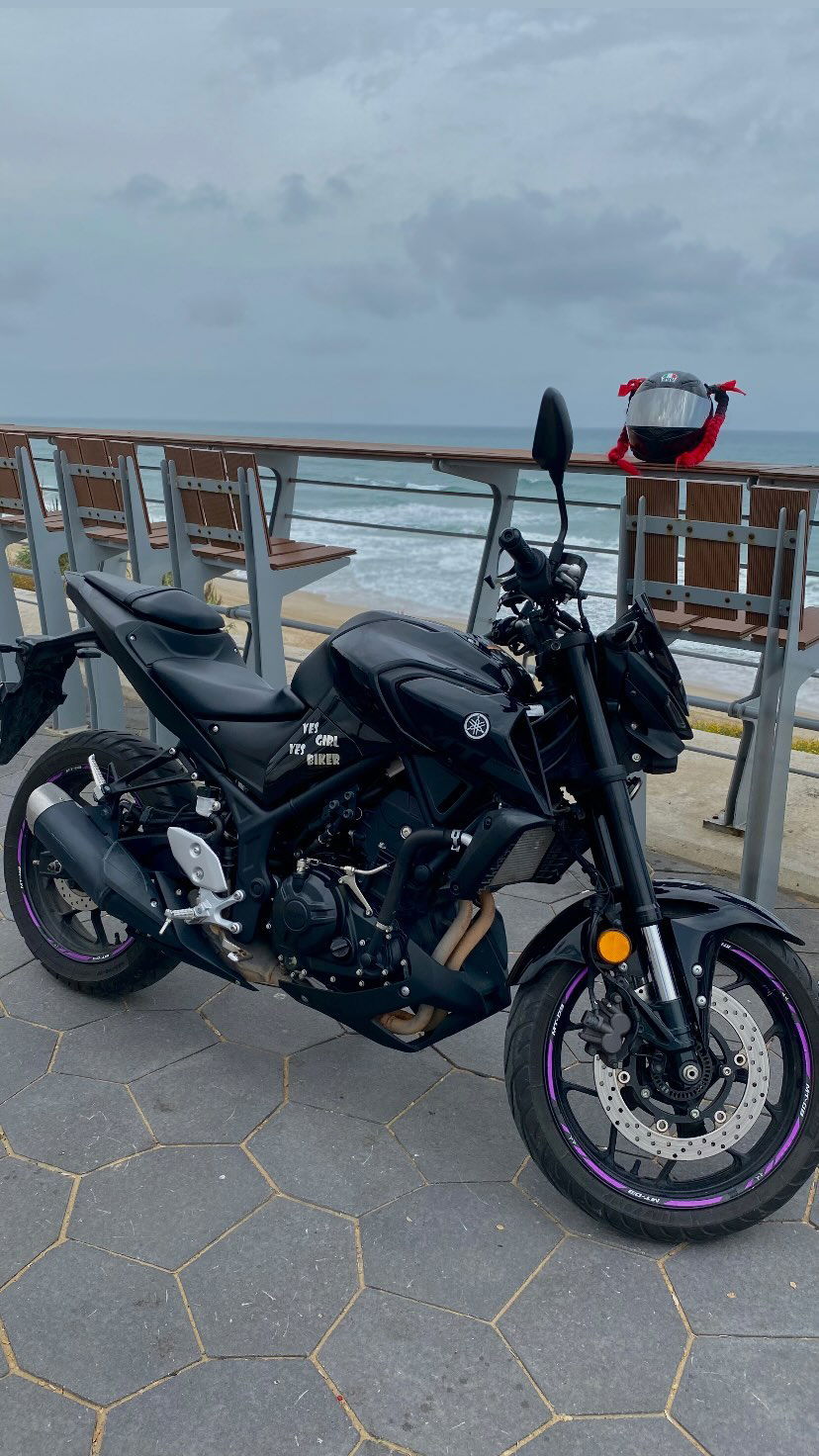 shanidahan7 instagram image archive image