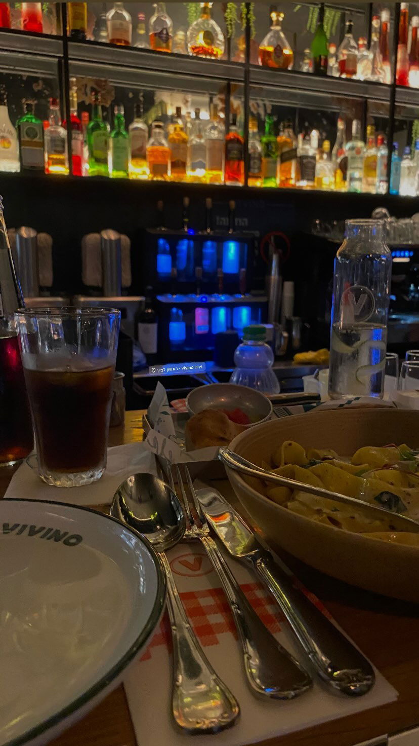 shanidahan7 instagram image archive image