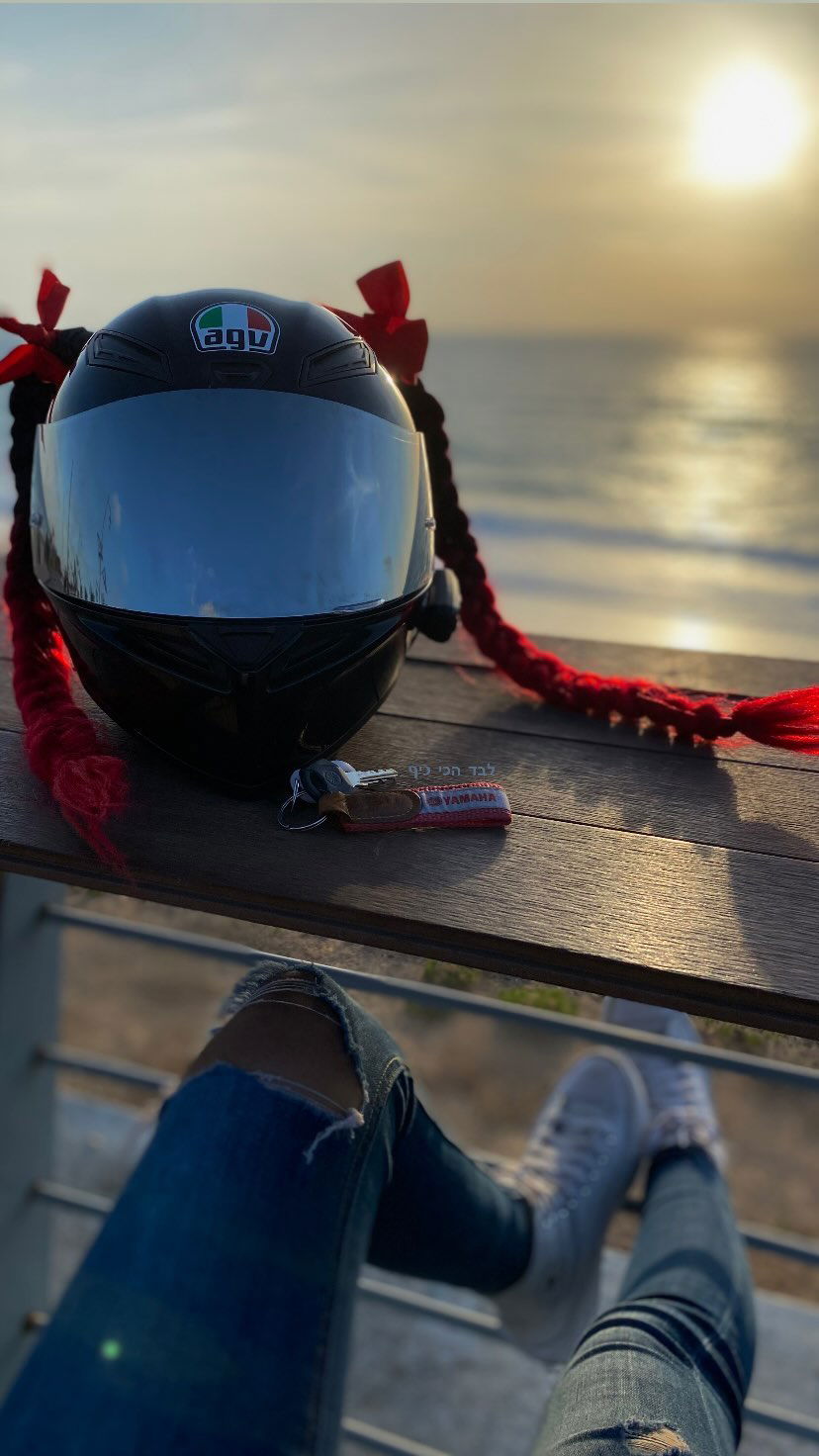 shanidahan7 instagram image archive image