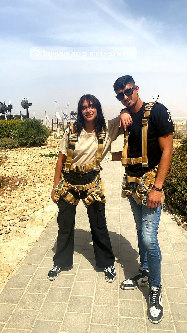 toharsandrusi instagram image archive image